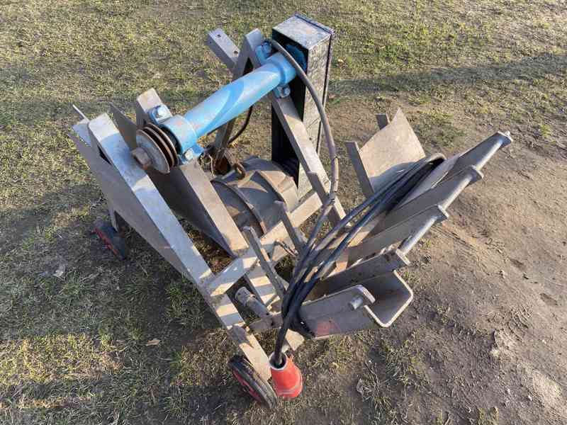 Cirkulárka s kolébkou a kotouči - foto 2