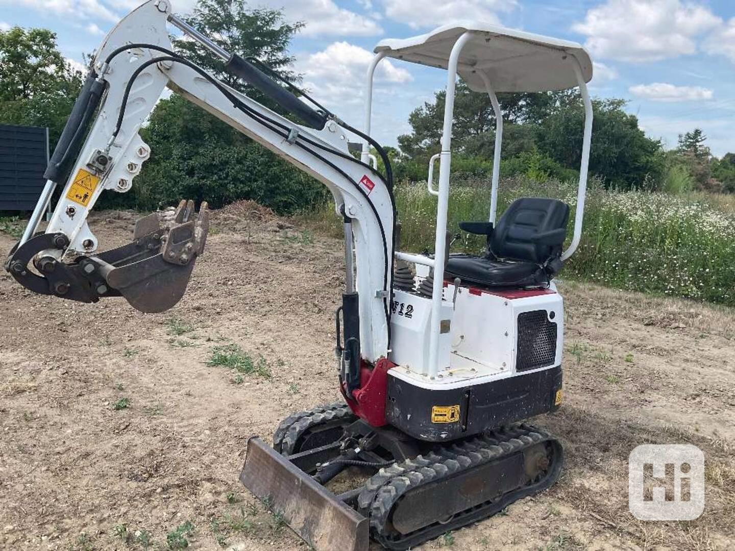 Aukce: Minibagr Kubota – Stavební Stroj Rhinoceros XN12 🗓️  - foto 1