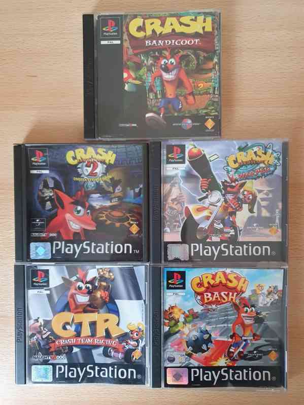 PS1 Crash Bandicoot celá sada top stav