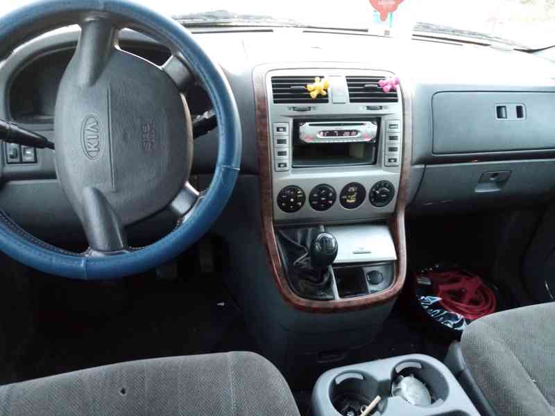 Kia Carnival 2,9 CRDI - foto 4