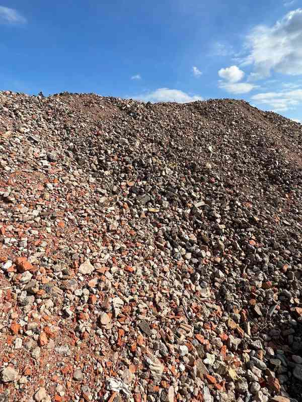 Směsný recyklát zdarma - foto 1