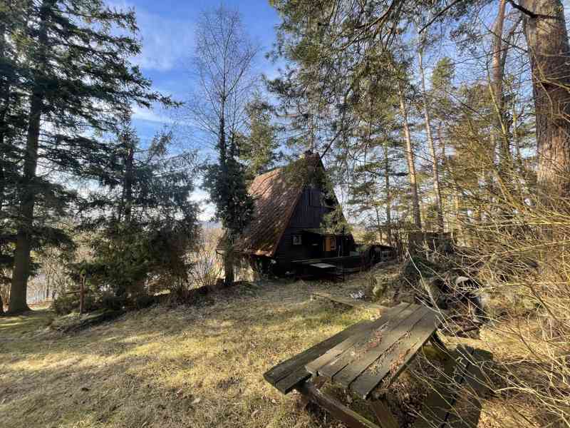 Prodej chaty s garáží u rybníka Vránovka v Žihobcích - foto 2