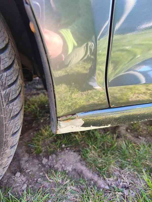 Škoda Rapid 1,6   TDi 66 kw - foto 11