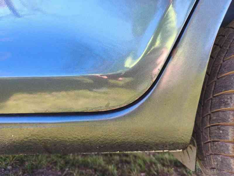 Škoda Rapid 1,6   TDi 66 kw - foto 15