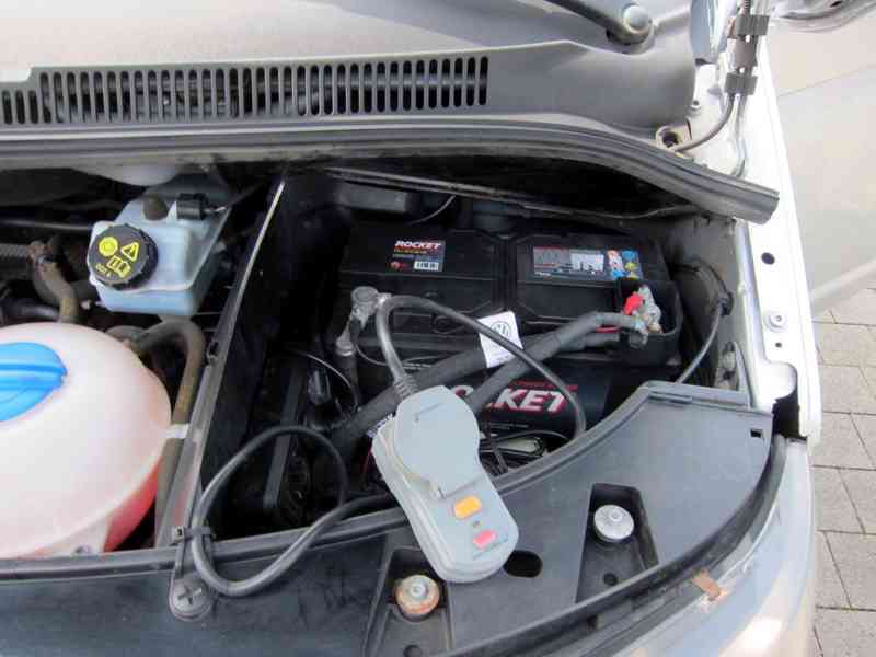 Volkswagen T5 Multivan 2,0TDI 103kw - foto 6