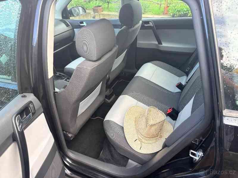 Volkswagen Polo 1,4   mpi 59kw - foto 10