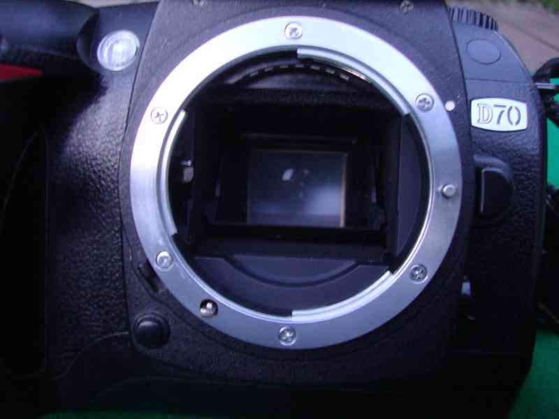 Tělo fotoaparát fotoaparátu foto Nikon D70 nezkoušeno - foto 10