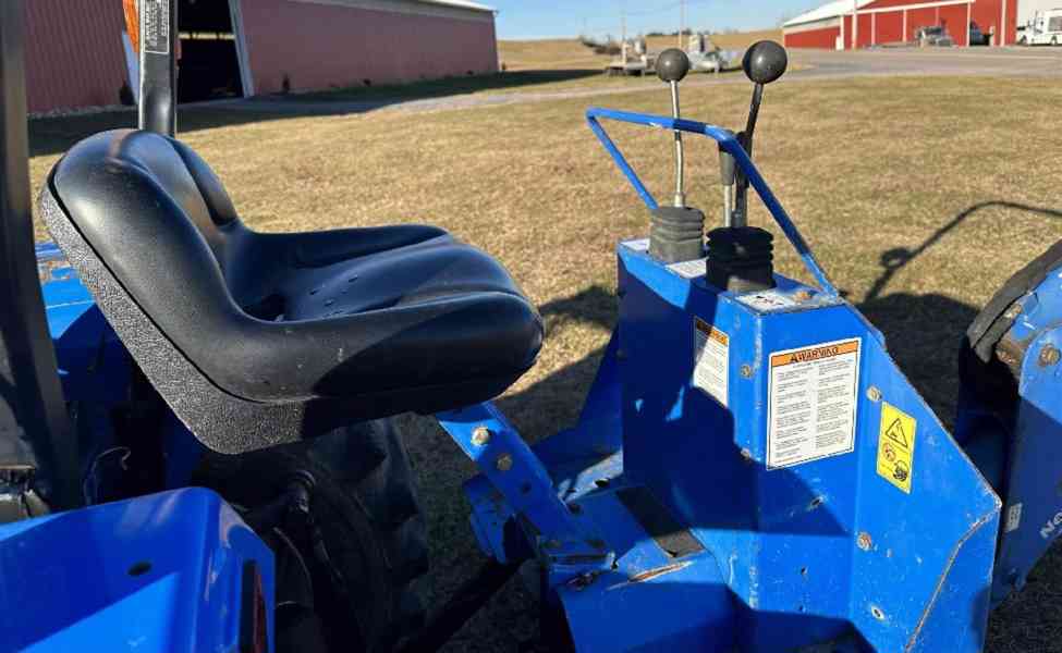 New Holland T1520 - foto 8