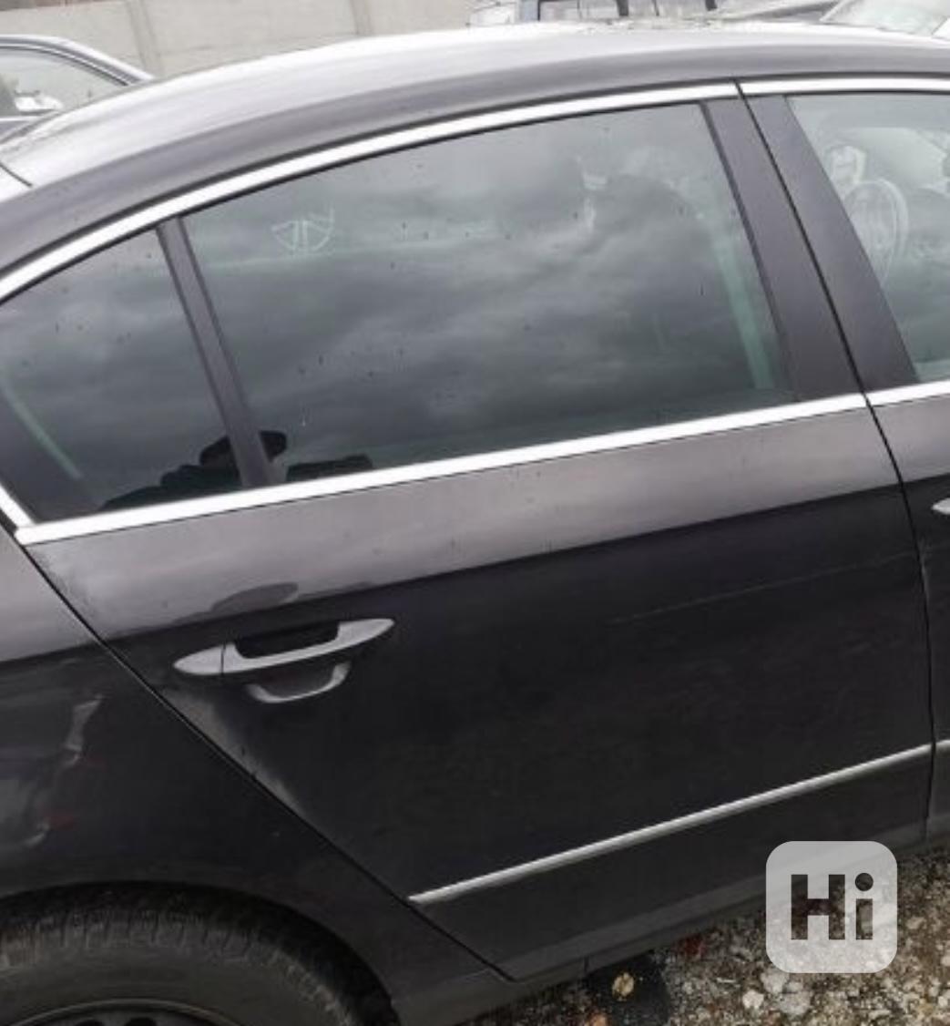 Pravé zadní dveře Passat B6 SEDAN 3Q3Q - foto 1