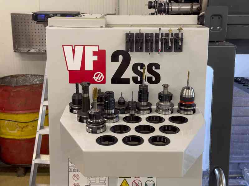 VF2SS HAAS, CNC obráběcí centrum - foto 2