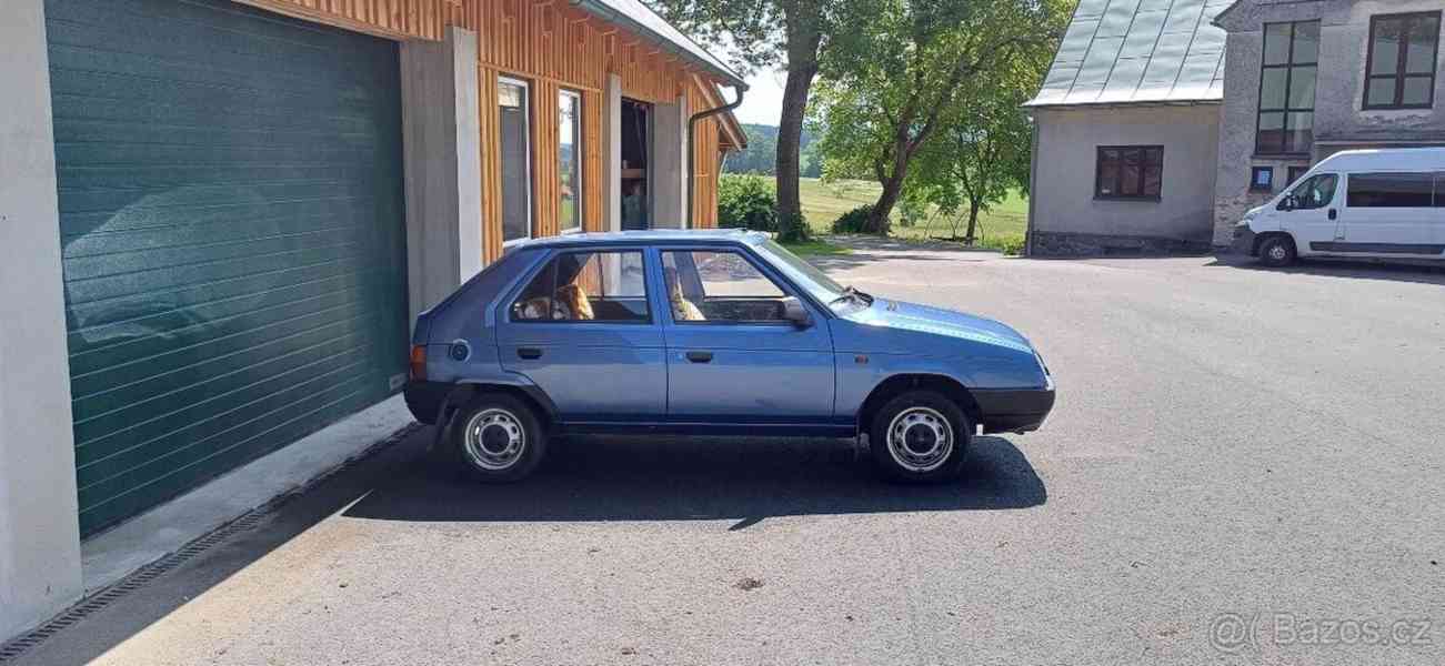 Škoda Favorit - foto 2
