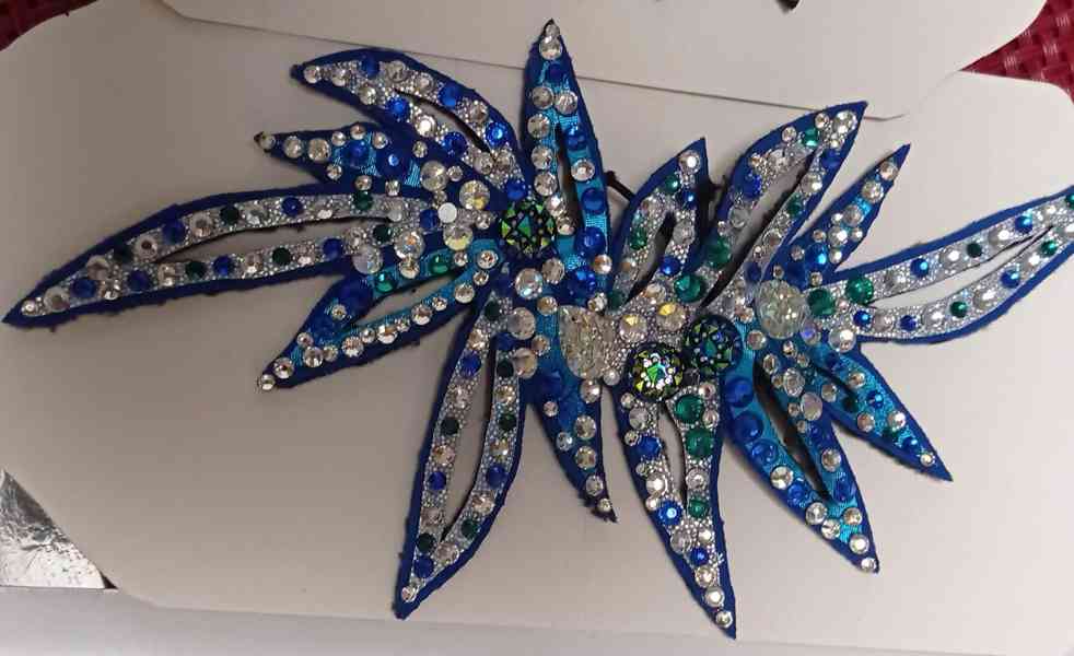 Ozdoby do vlasů  - foto 2