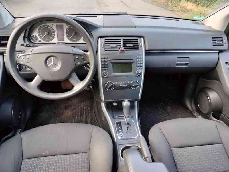 Mercedes-Benz B 200 Aut. benzín 100kw - foto 16