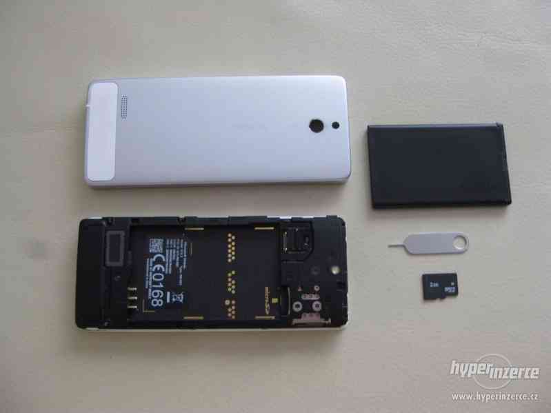 Nokia 515 DualSim - plně funkční telefon na 2 SIM karty - foto 13