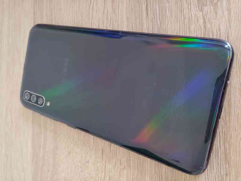 SAMSUNG Galaxy A70 (čtěte popis) - foto 7