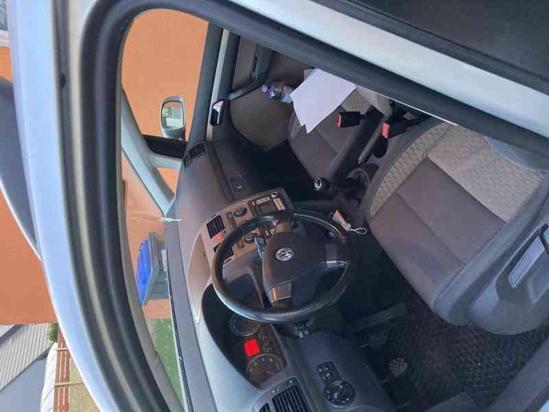 Volkswagen touran cross - foto 6