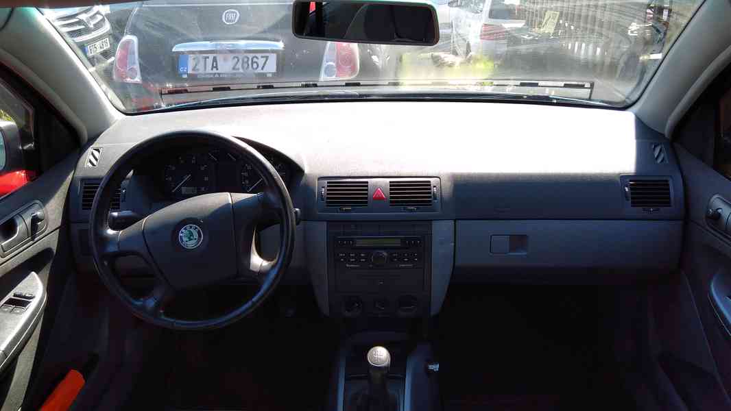 ŠKODA Fabia Combi 1,2i12V Comfort ČR - foto 15