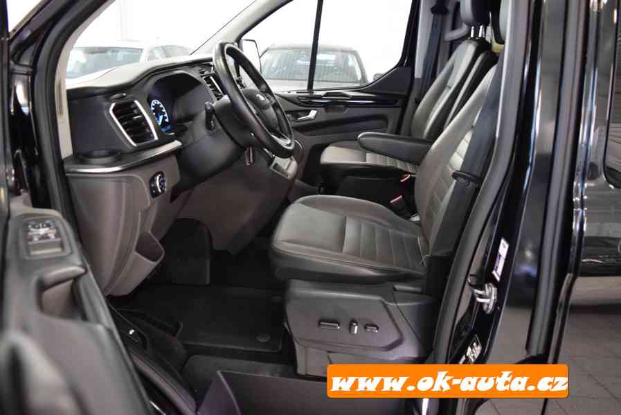 Ford Tourneo Custom 2.0 TDCI TITANIUM X 132 kW 8 MÍST 2020-D - foto 9