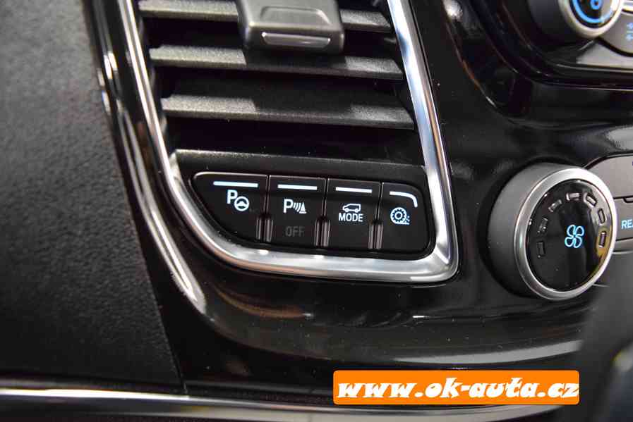 Ford Tourneo Custom 2.0 TDCI TITANIUM X 132 kW 8 MÍST 2020-D - foto 24