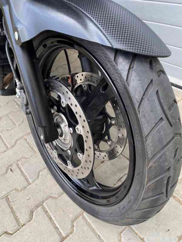 Suzuki DL 650 V-Strom - foto 4