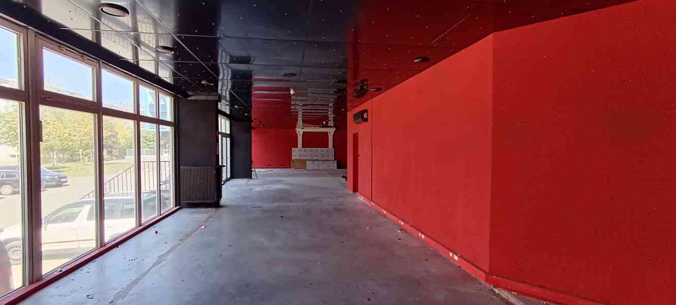 Bistro, cukrárna, kavárna - prostor 295 m2 - foto 7