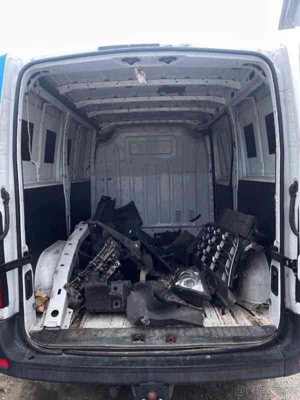 Renault Master 174 xxx, poškozený motor - foto 9