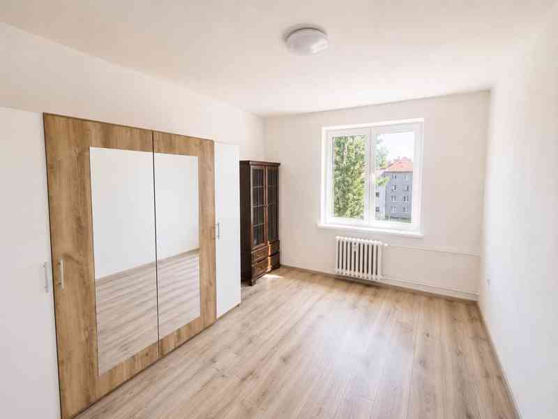 Pronájem bytu 3+1, Chomutov, ul. Mjr. Šulce, 65 m2 - foto 4