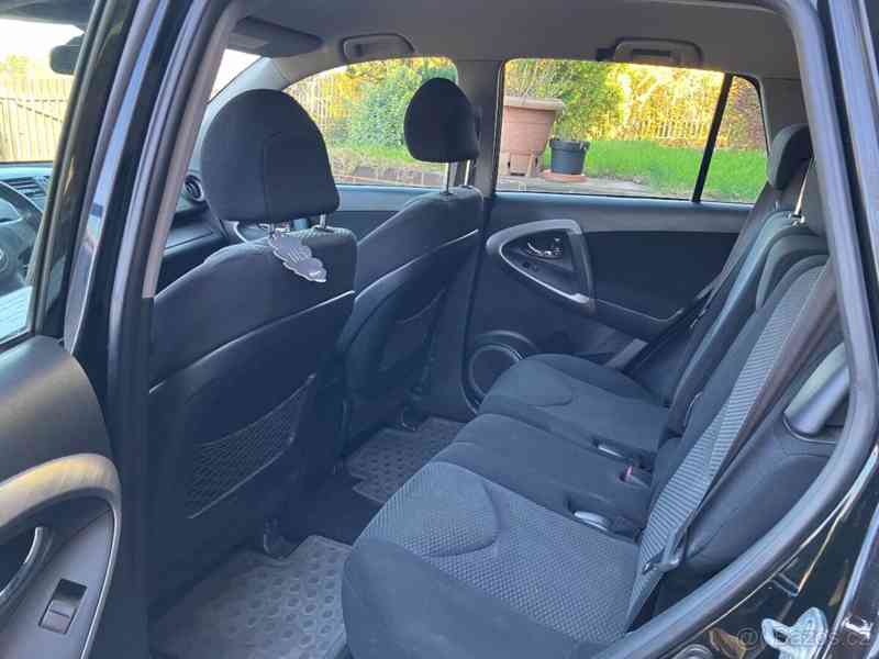 prodám TOYTA RAV4   - foto 6