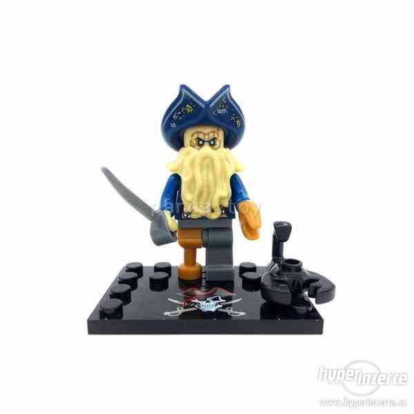 LEGO - figurky Piráti z Karibiku k Legu - foto 4