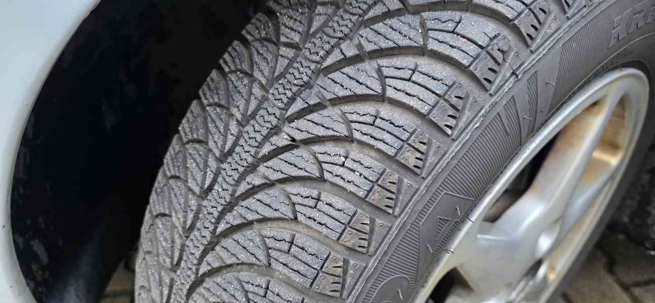 Prodám Renaul Clio 1,2 (74Kw) Grandtour +LPG - foto 15