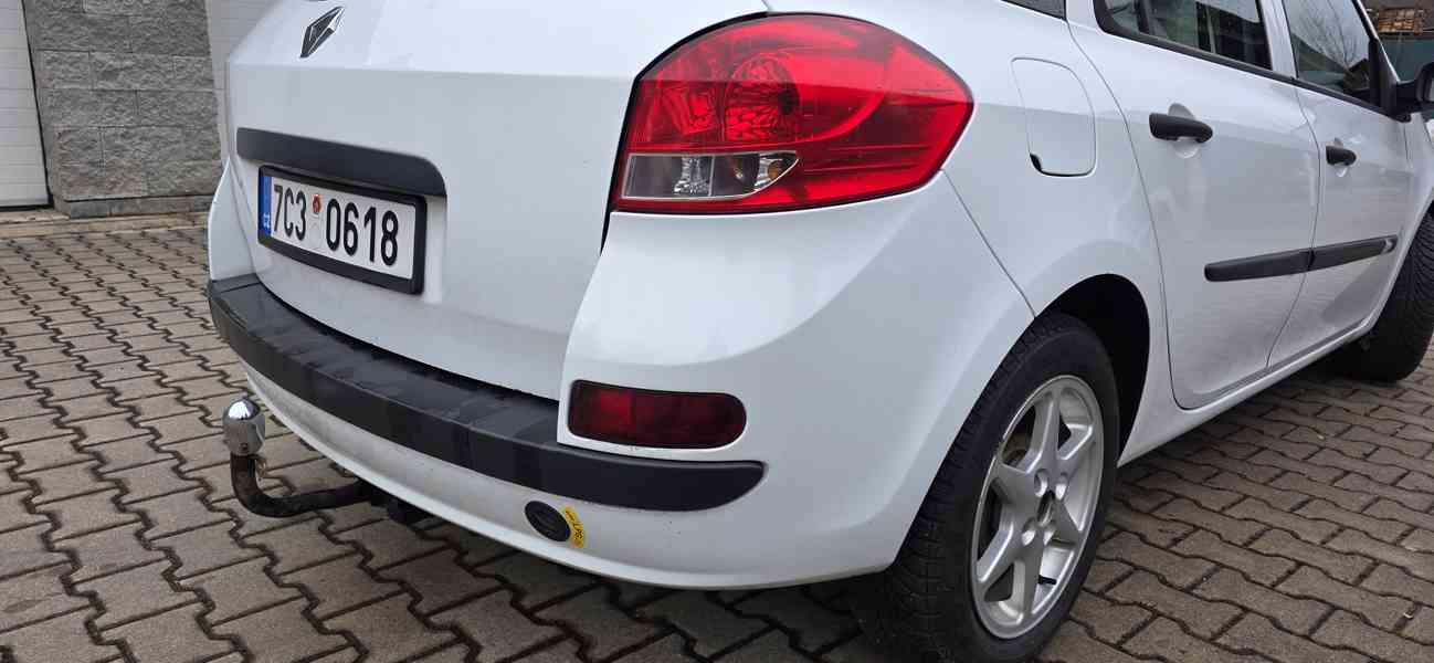 Prodám Renaul Clio 1,2 (74Kw) Grandtour +LPG - foto 9