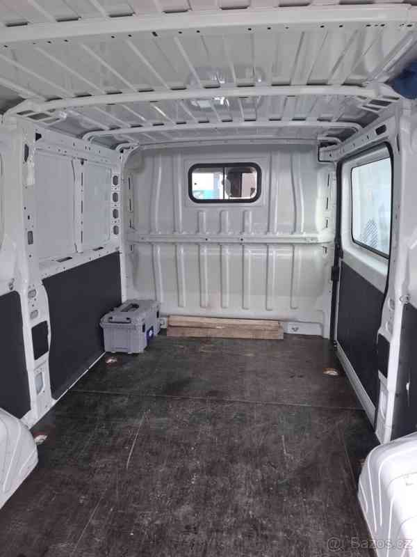 Peugeot Boxer 2,2   HDi L2H1,r.2019 - foto 12