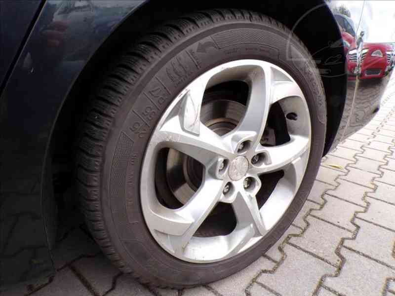 Peugeot 508 1,6 THP 16v Tažné zařízení - foto 18