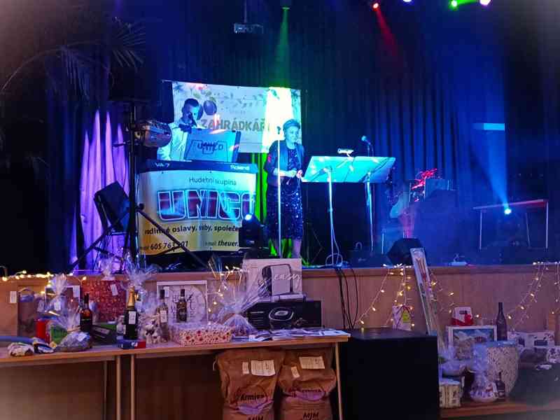 ŽIVÁ HUDBA - foto 3