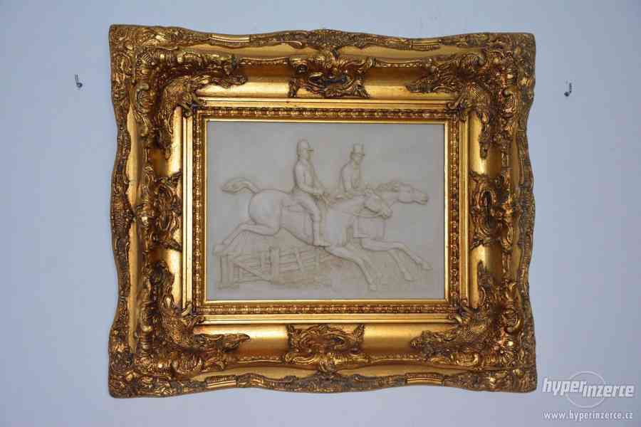 Zámecký obraz - jezdci na koních-3D alabastr - foto 1