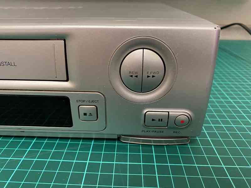 Videorekordér THOMSON VTH6125C, CHROMA PRO II - foto 4