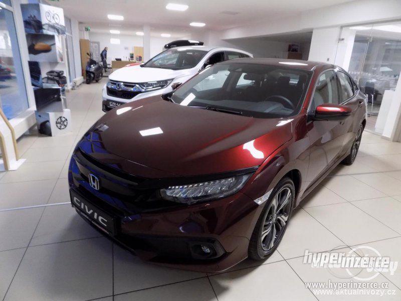 Nový vůz Honda Civic 1.5, benzín, r.v. 2020, navigace - foto 1
