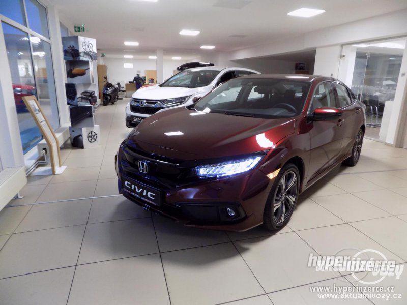 Nový vůz Honda Civic 1.5, benzín, r.v. 2020, navigace - foto 5