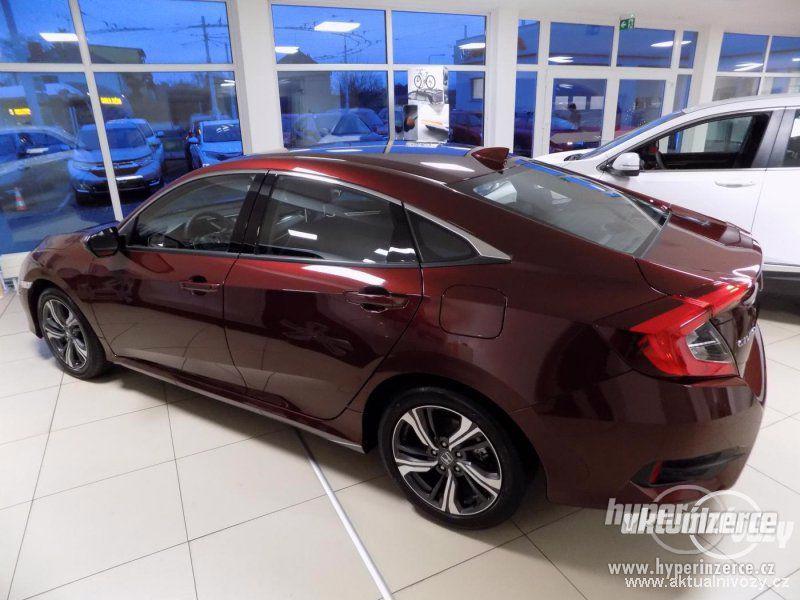 Nový vůz Honda Civic 1.5, benzín, r.v. 2020, navigace - foto 7