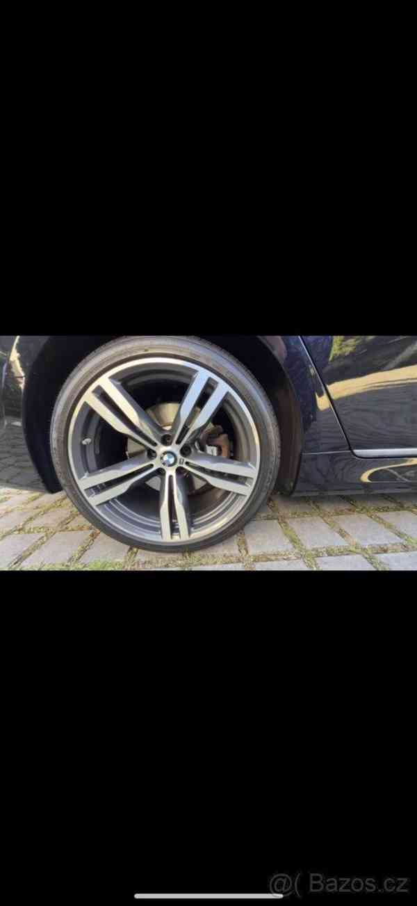 BMW Řada 7 3,0   750d xDrive - foto 5