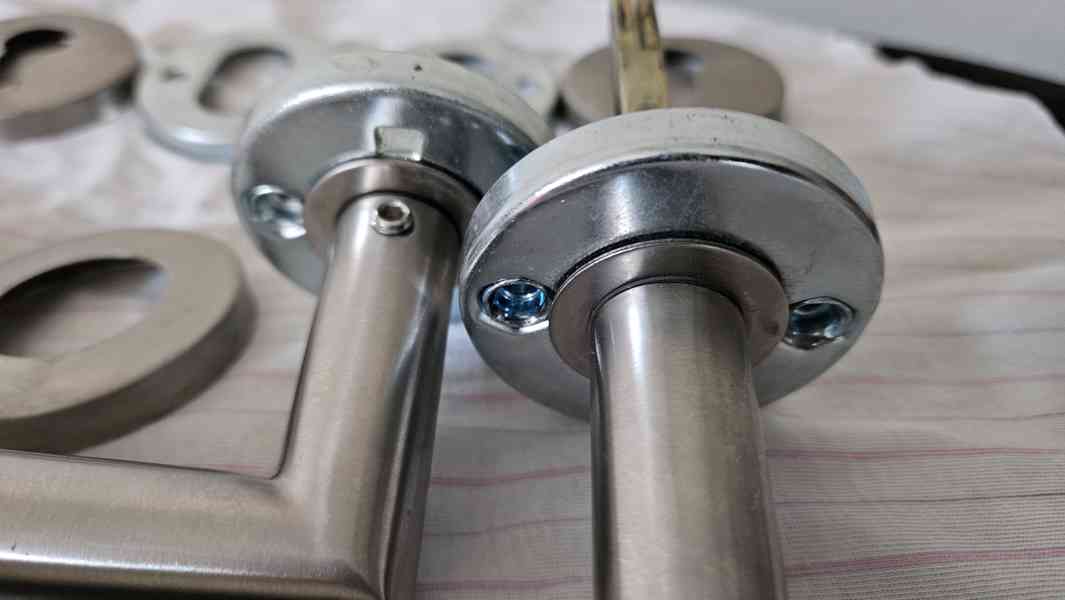 Nerezové kování klika klika, vyzvednutí Kralupy. - foto 3