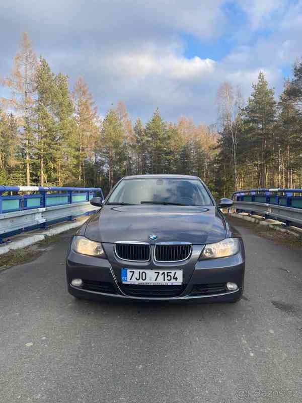 BMW Řada 3 2,0 320d Touring  E91 320d WEBASTO - foto 8