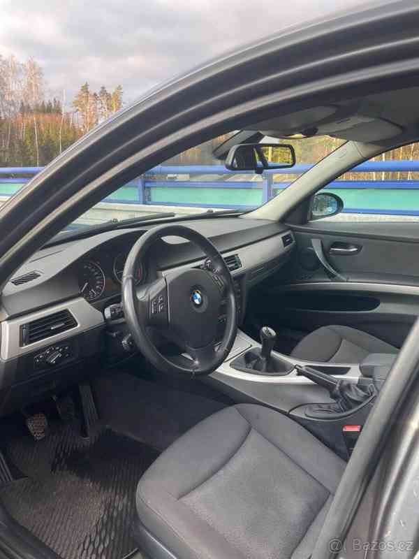 BMW Řada 3 2,0 320d Touring  E91 320d WEBASTO - foto 12