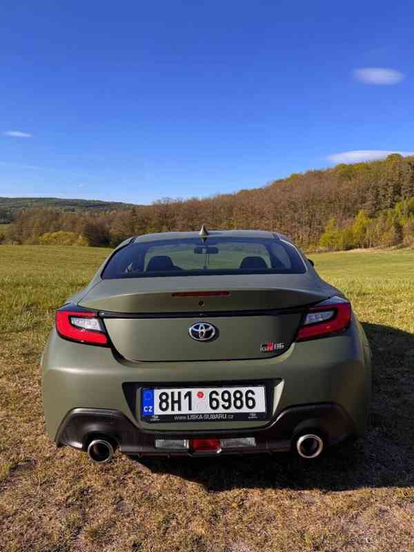 Toyota GR86 2,4   executive manual - foto 5