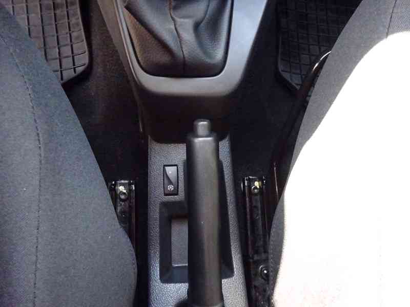 Dacia Dokker 1.5 DCI picup r.v.2018 1.Maj.serv.kníž.ČR (DPH) - foto 10