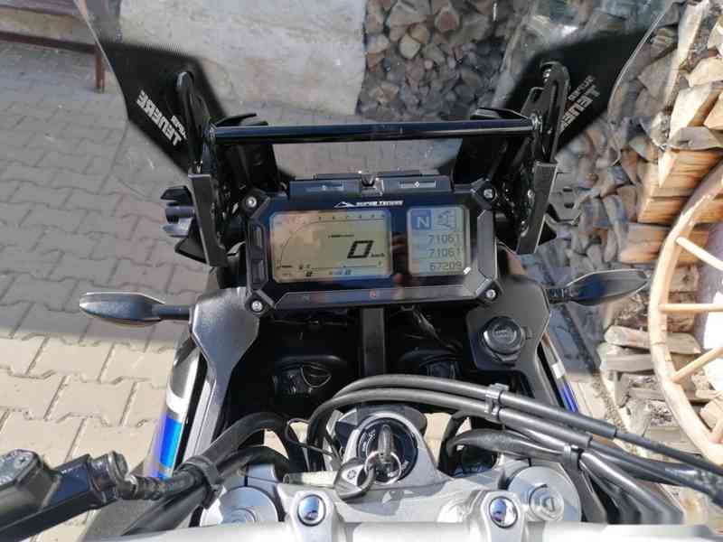 YAMAHA XT 1200 Z Super Ténéré r. 2018 - foto 11