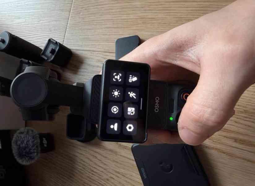 DJI Osmo Pocket 3 Creator Combo - foto 2