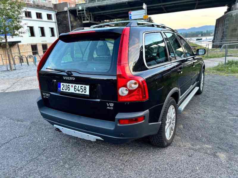 Volvo XC90 4x4 V8 AWD Executive - foto 15