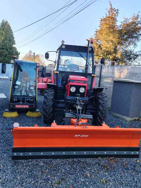 Zetor 6245 s radlicí a sypačem - foto 5