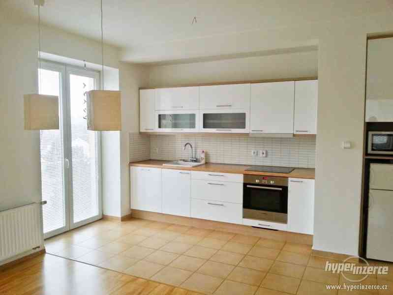 Krásný byt s garáží, Ostrava Petřkovice - foto 1